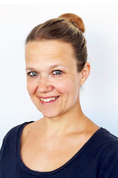 Julia Gotsmy | Ojas Therapie- und Seminarzentrum | Nähe Mondsee
